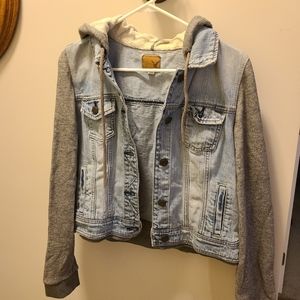 American eagle hooded jean jacket